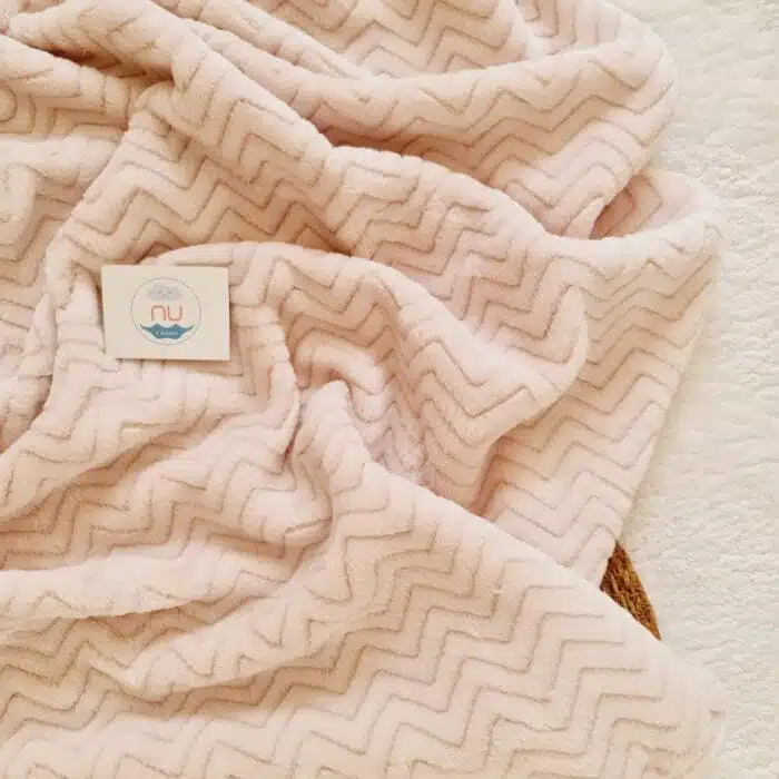 Latte Zig Zag Peluş Battaniye - Görsel 3