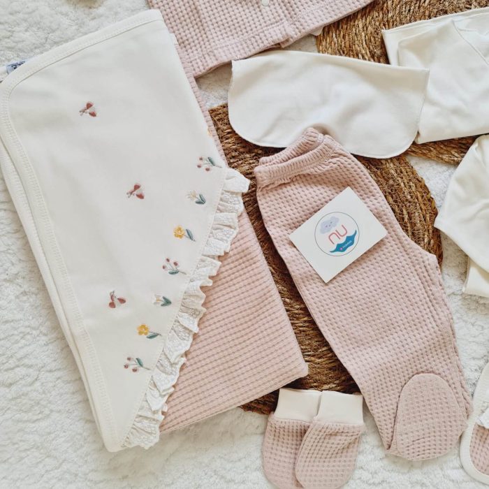 Flower 10 Parça Hastane Çıkış Seti - Görsel 3