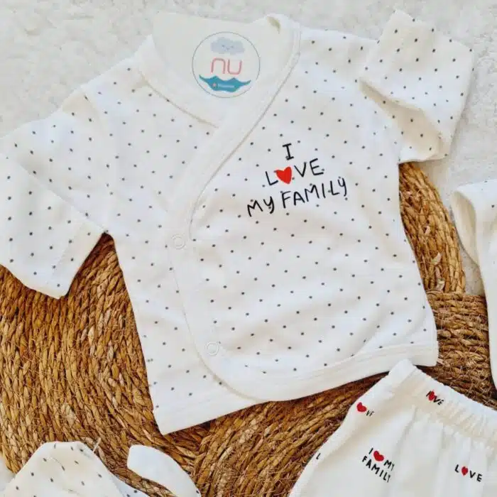 Love Kız Bebek Hastane Çıkış Seti - Görsel 2